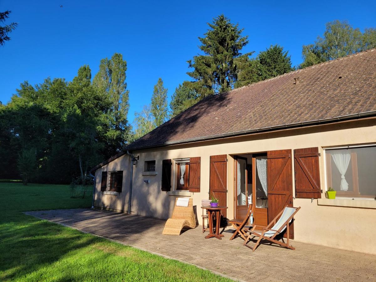 Prince Des Carres Saint-Malo-en-Donziois Exterior foto